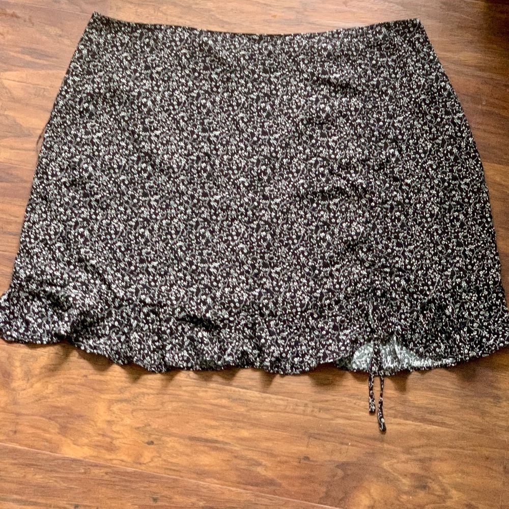 Forever 21 Floral Ruched Tiered Mini Skirt